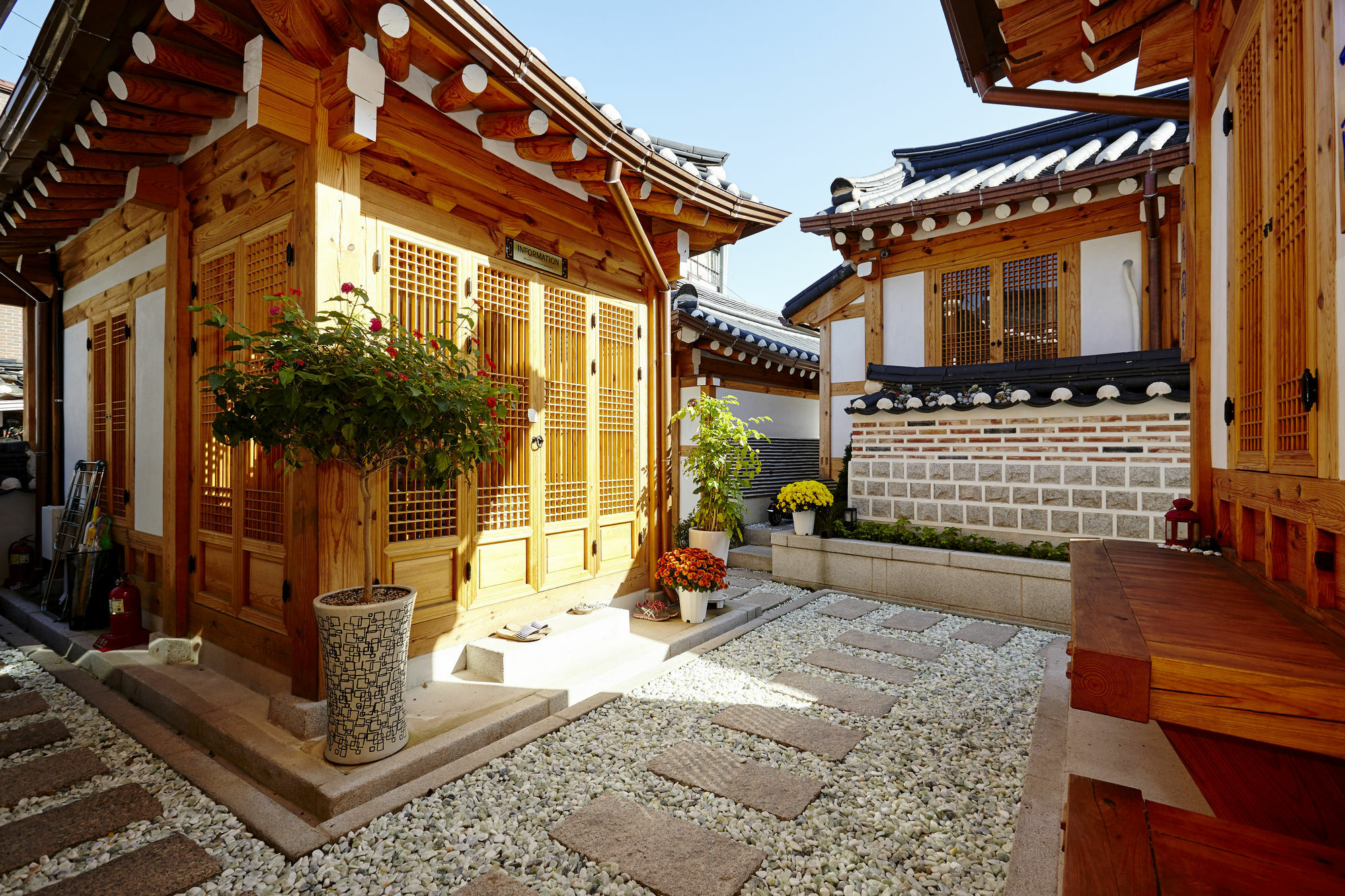 Hanok 24 Gyeongbokgung Guest house