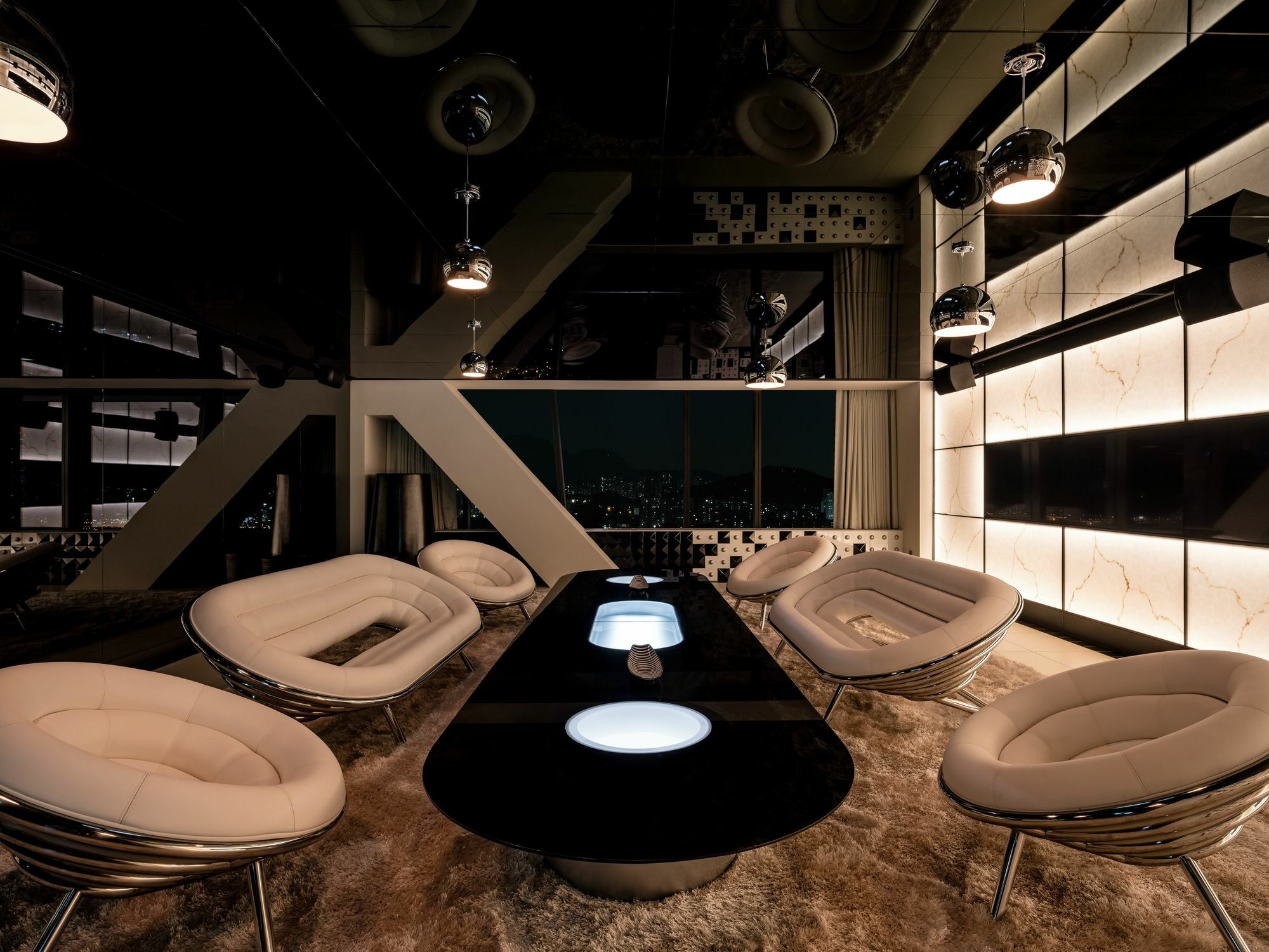 Hotel Novotel Ambassador Yongsan 5*