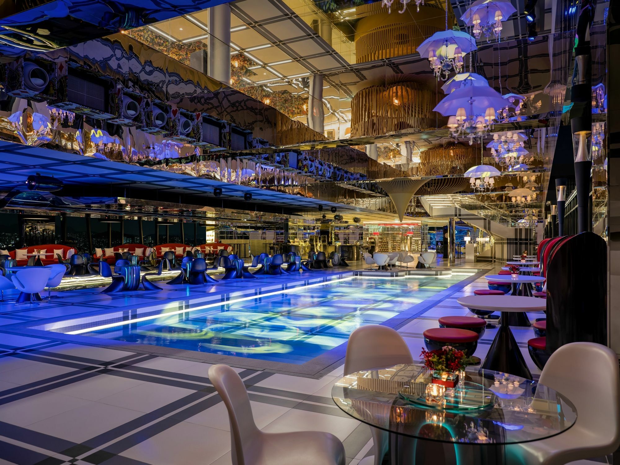 Novotel Ambassador Yongsan 5*