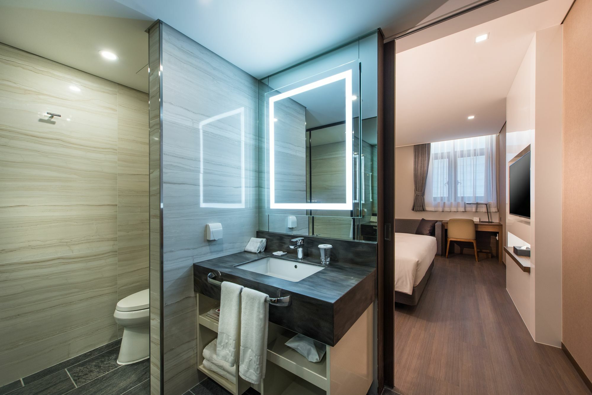 Ena Namdaemun Hotel