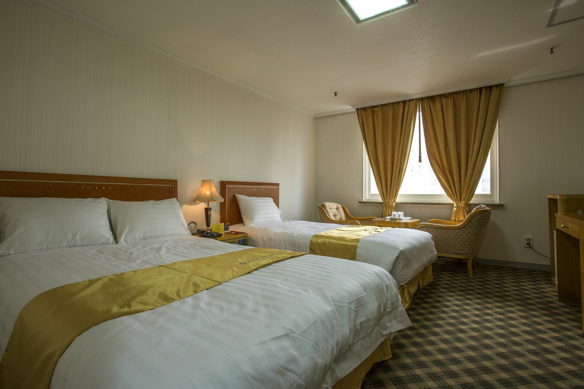 Kyungnam Tourist Hotel Seoul