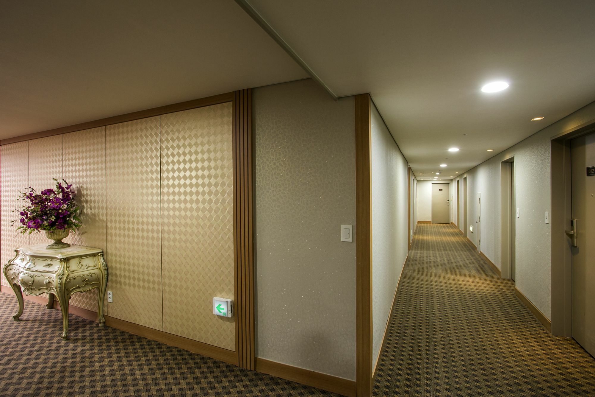 Kyungnam Tourist Hotel Seoul