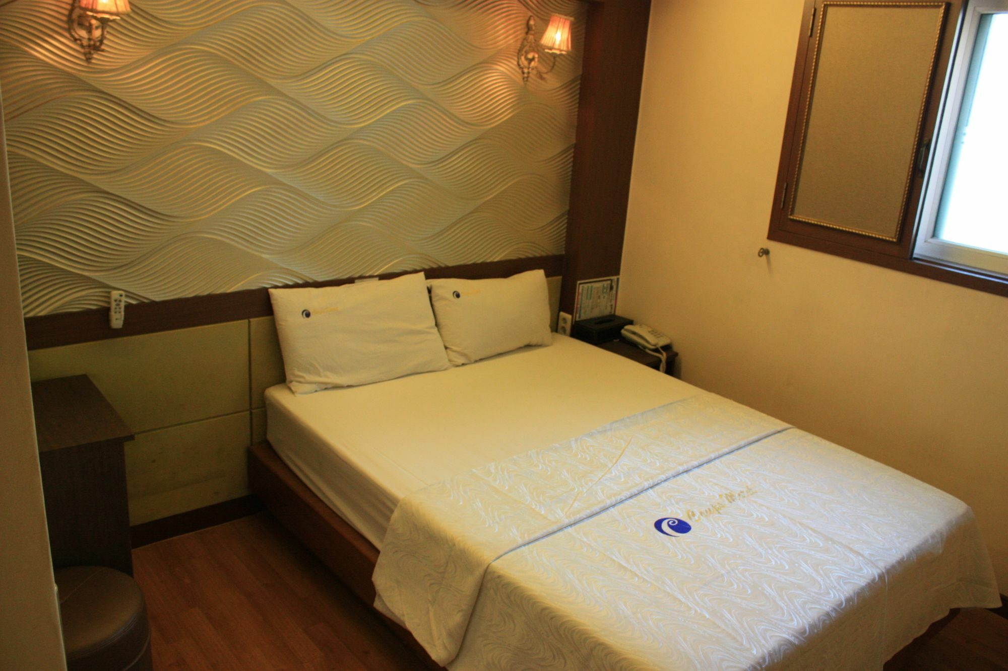 Hotel Coups 2*