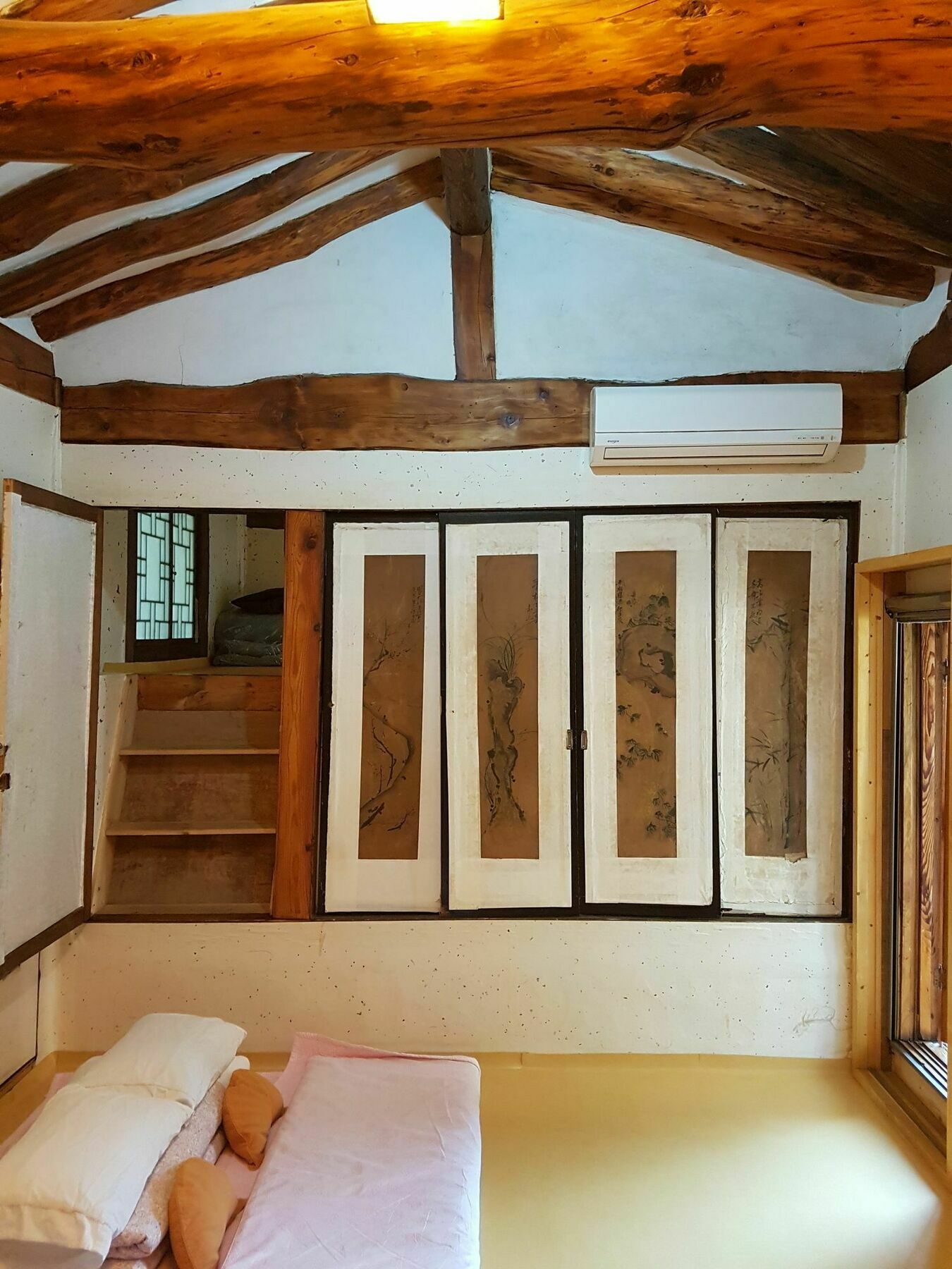 Gongsimga Hanok Guest house