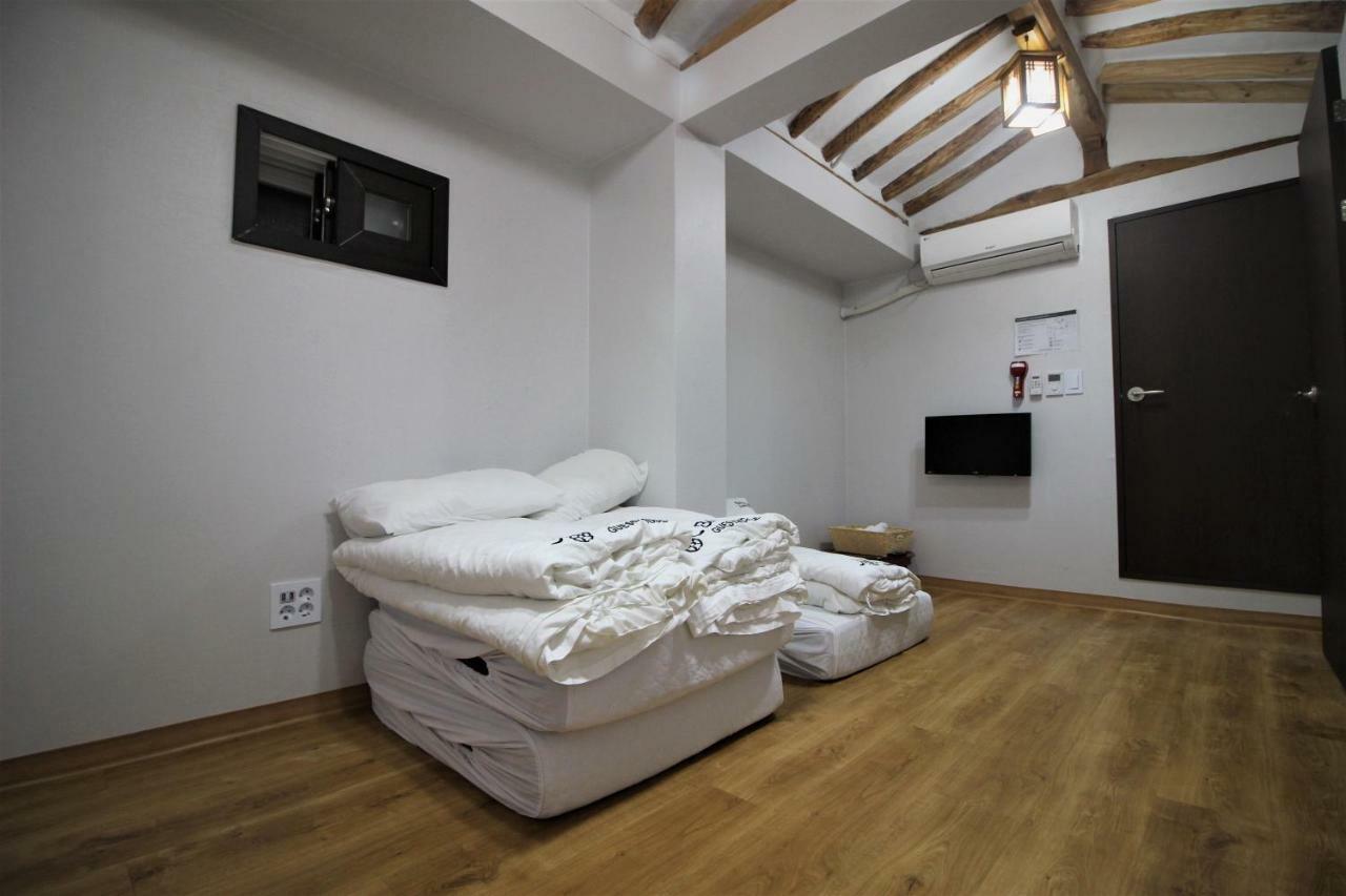 Bibimbap Hanok Gyeongbokgung Private 2*