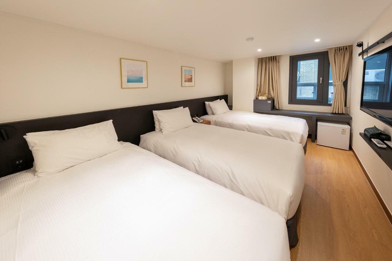 First Myeongdong 3* Seoul