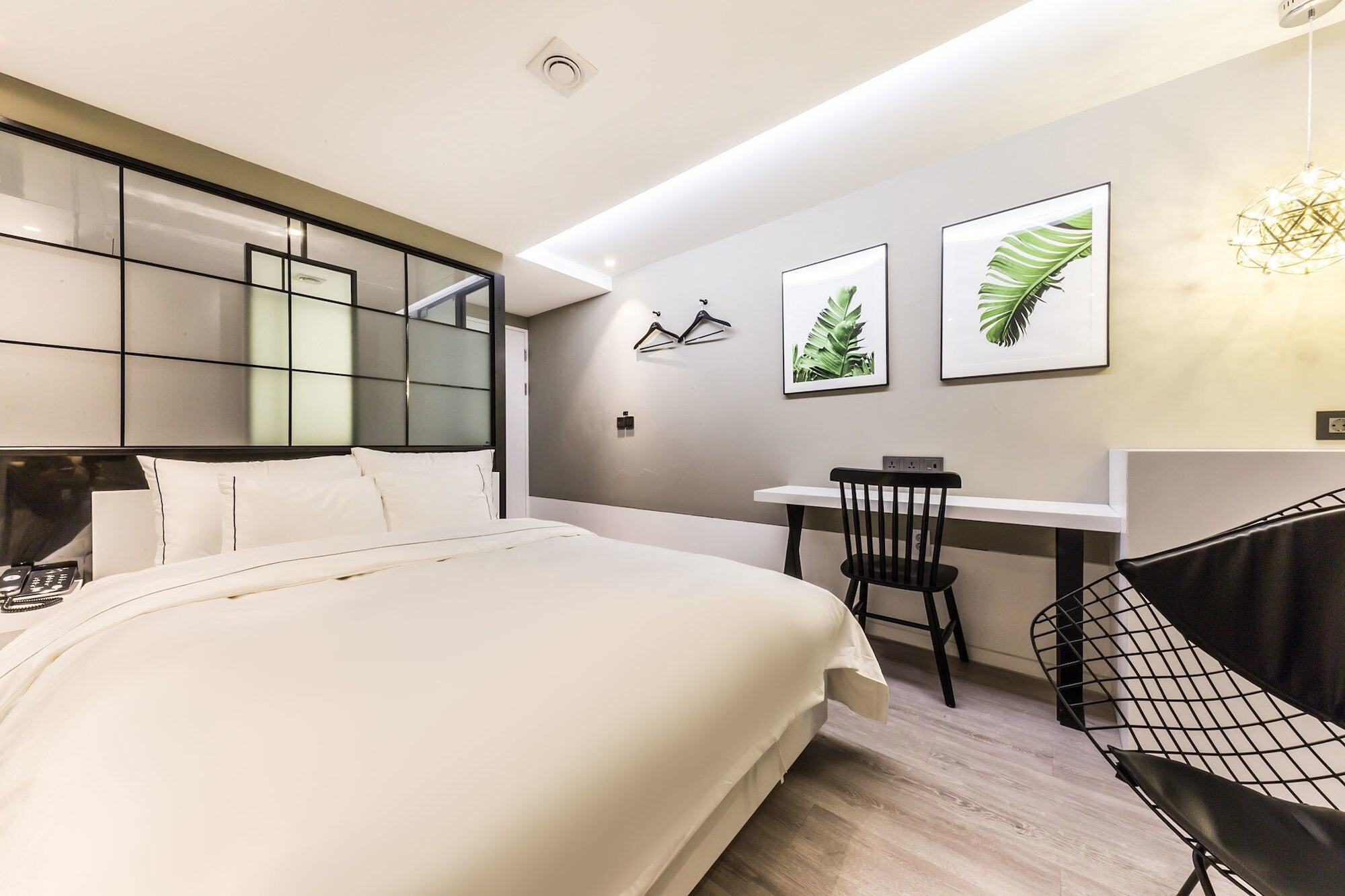 Forestar Sinchon Seul