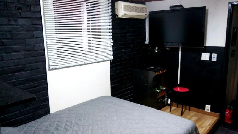 Oppa Hostel *