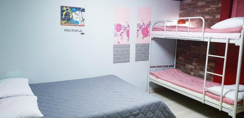 Oppa Hostel Seoul