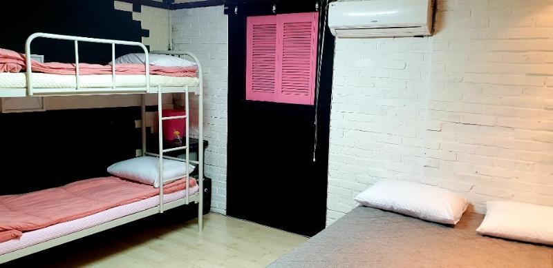 Oppa Hostel