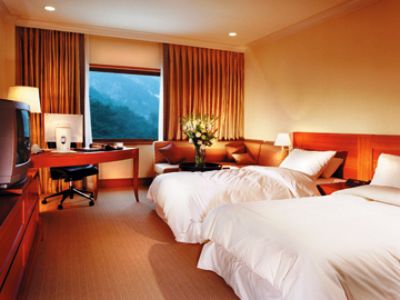 Olympia Hotel 4*