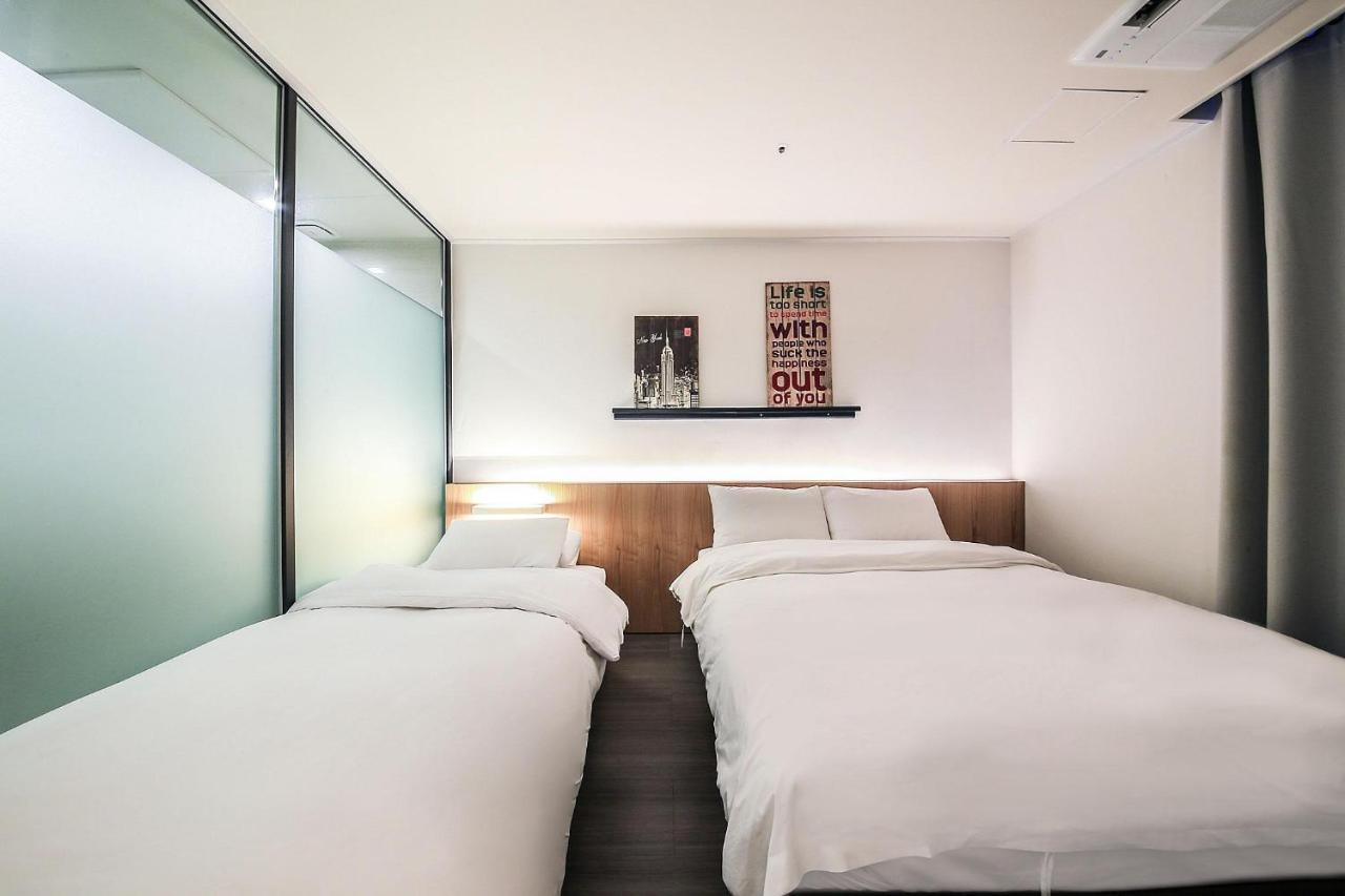 Hotel Business Blvd Ora 2*