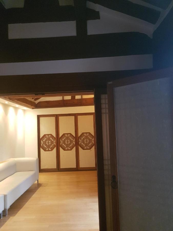 Rumah tetamu Bukchon Hanok *