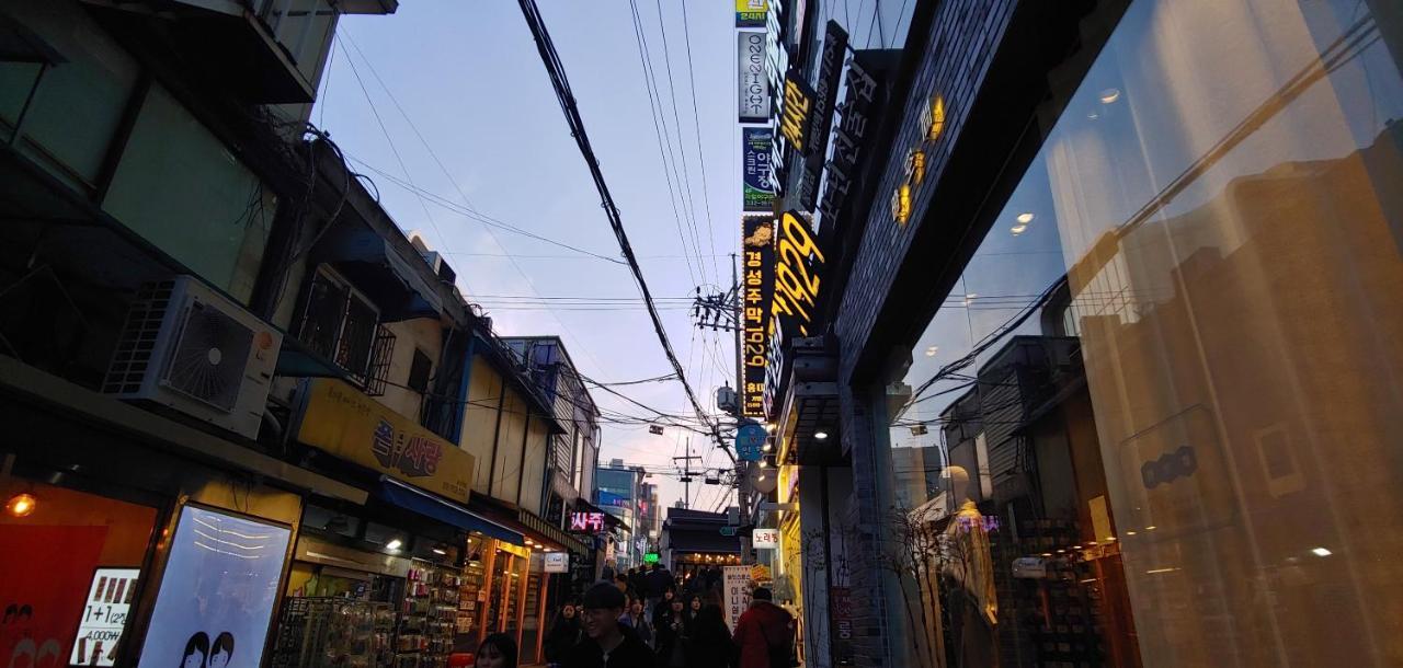 I-one In Hongdae, 아이원 원룸텔 Guest house *