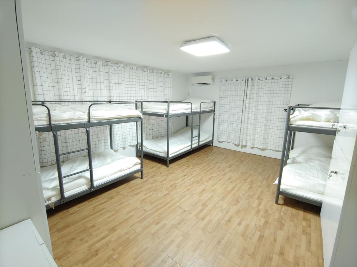 Guest house Kaki In Hongdae 2*