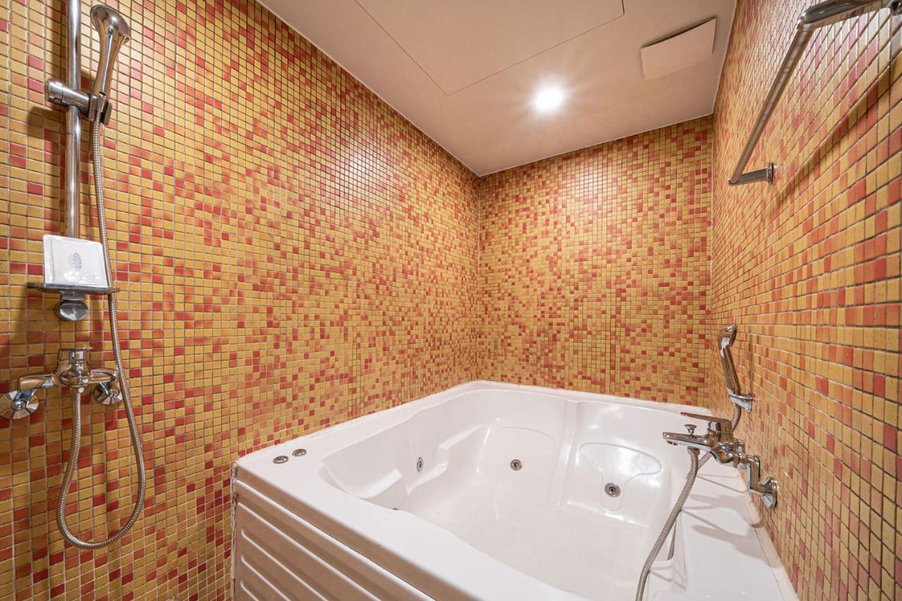 Yaja Yeongdeungpo motel Seoul