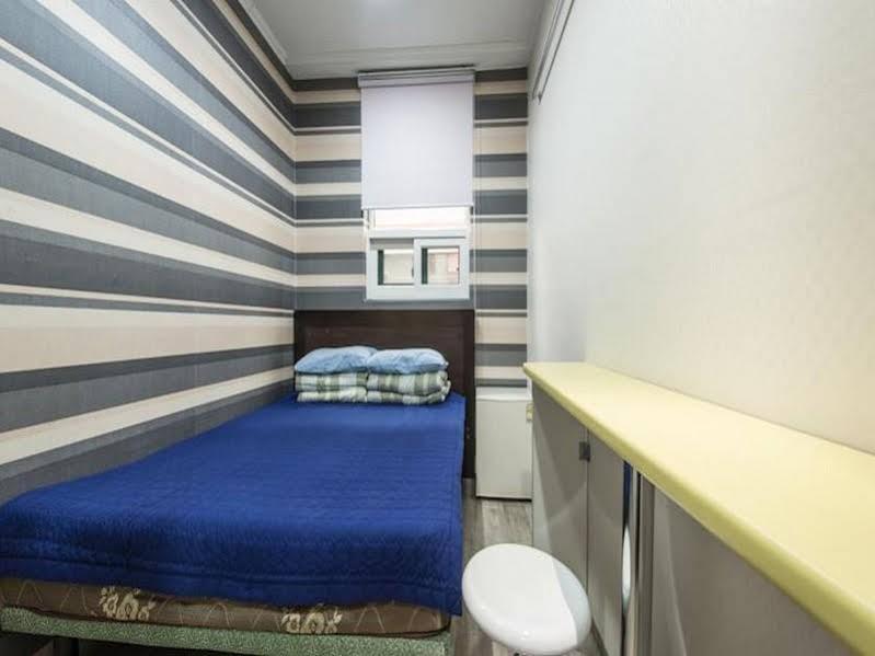 Hostel Korea - Original *