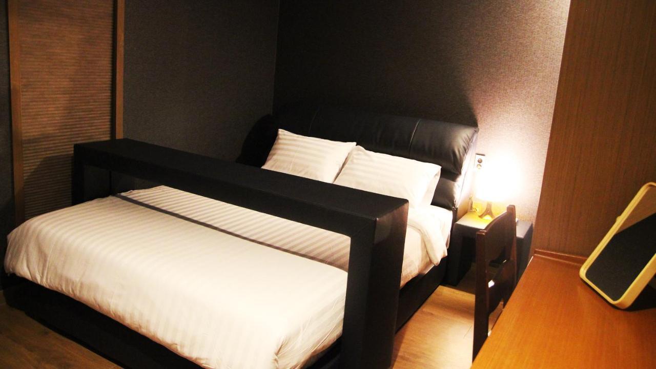 Mohenic Myeongdong Hotel 3*
