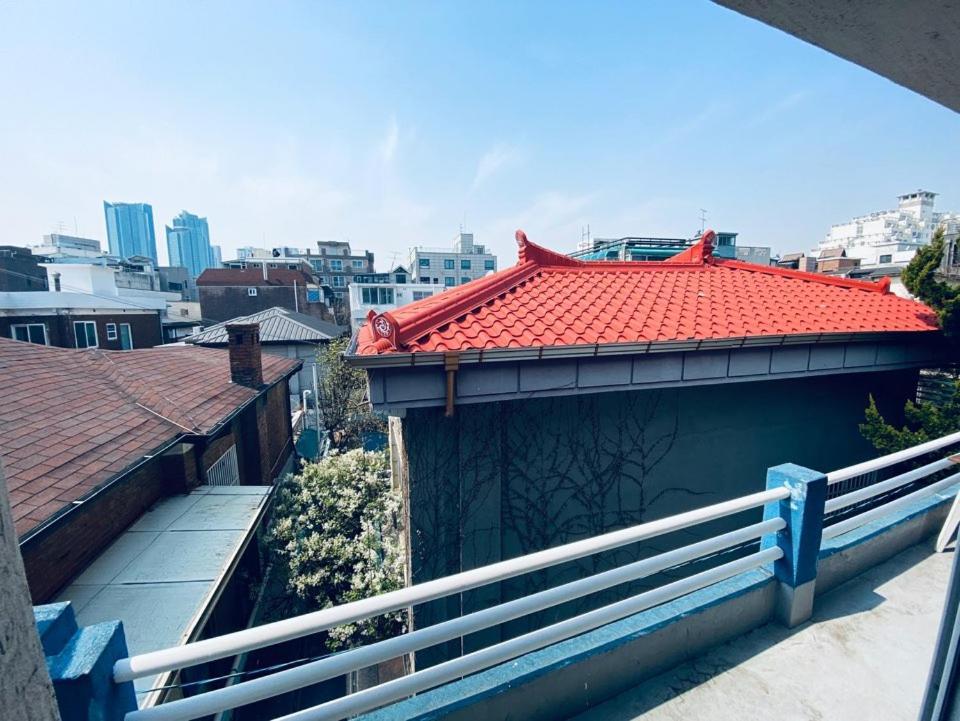 Casa de hóspedes Aron 2*