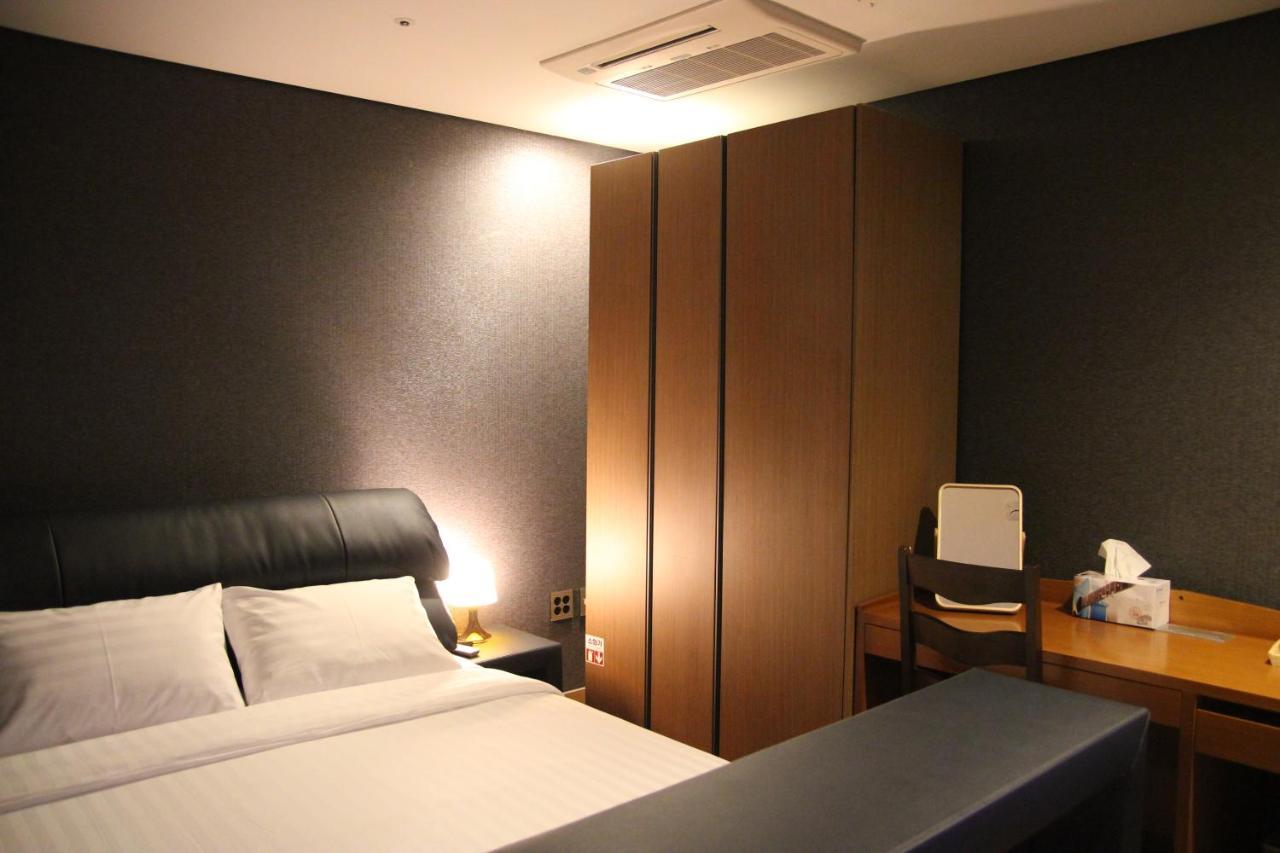 Hotel Mohenic Myeongdong 3*