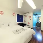 Jamsil Delight Hotel