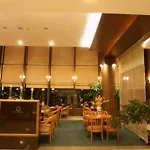 Hotel Green World