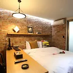 Lexy Hotel