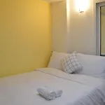 J Mini Hotel & House