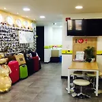 24 Guesthouse Myeongdong Avenue