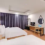 Hotel M