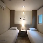 Dongdaemun Hwashin Hostel