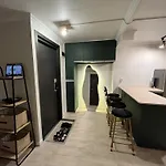 Green House Room 101