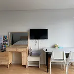 Hongdae Residence 3 - 1Min From Hongik Uni Station Exit #1