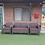 Hongdae Sky View Private Roof Garden House 2Br 2Qb 1Ssb Free Wifi Starbucks Capsule 외국인전용