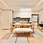 Lucky7House