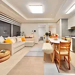 Lucky7House