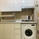 Rosie House, Gangnam Station 5Min, Airportbus, Korean House Experience, Independent Accommodation