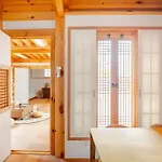 Numaru Stay - Luxury Private Hanoks In Seochon, Seoul