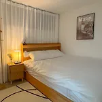 Hong-Cho Stay Sinchon