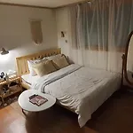 Lrene Home 103