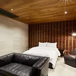Hotel The Artist Yeoksam