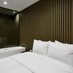 Hotel The Artist Yeoksam