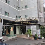 Bigbang Hostel
