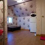 Bong House 3