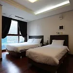 Brown Suites Serviced Residence
