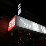 The 720 Motel