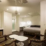 Nineth Hotel