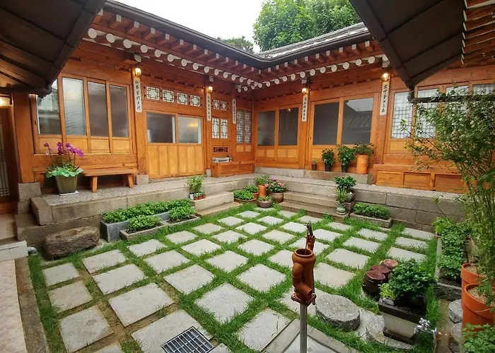 Sarangchae Hanok Guesthouse