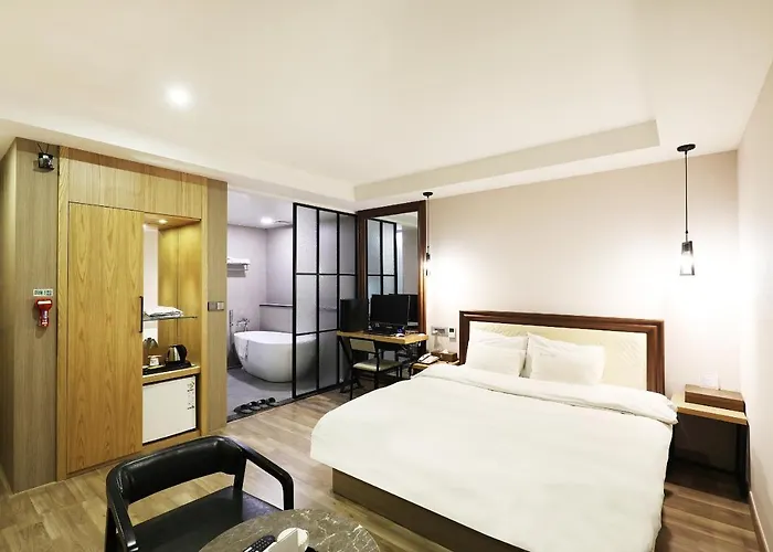 Hotel Mind
