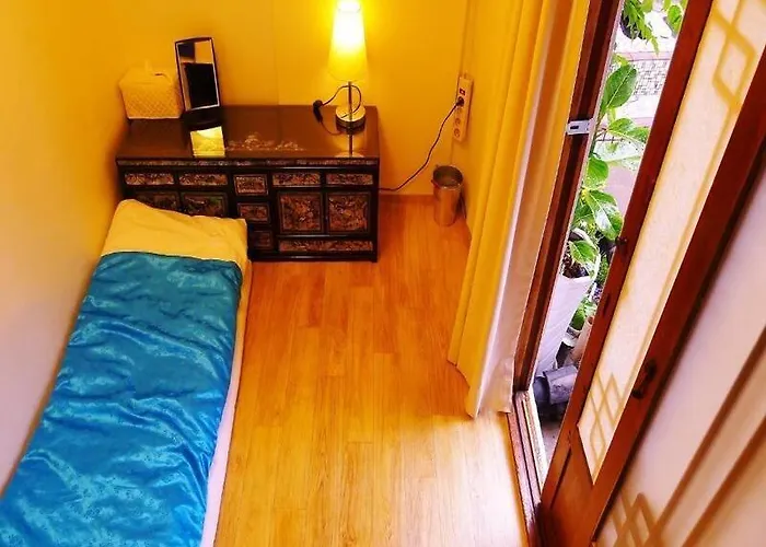 Hanok Guest House 201